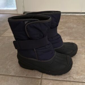 Kids Snow Boots size 1
